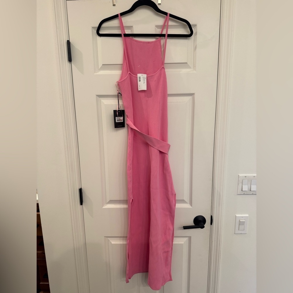 NWT NICHOLAS Lily Ribbed Sleeveless Midi Belted Knit Dress in Pink Large - Picture 2 of 10